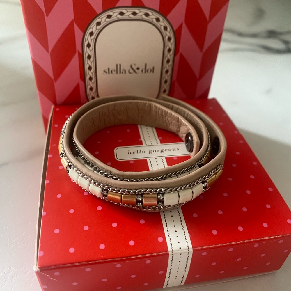 Stella & Dot Cady Wrap Bracelet- Gold M/L